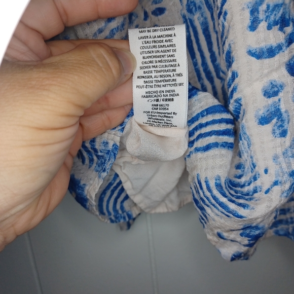 FREE PEOPLE Romper Women V-neck Belted Textured Printed Short Sleeve - Picture 10 of 12